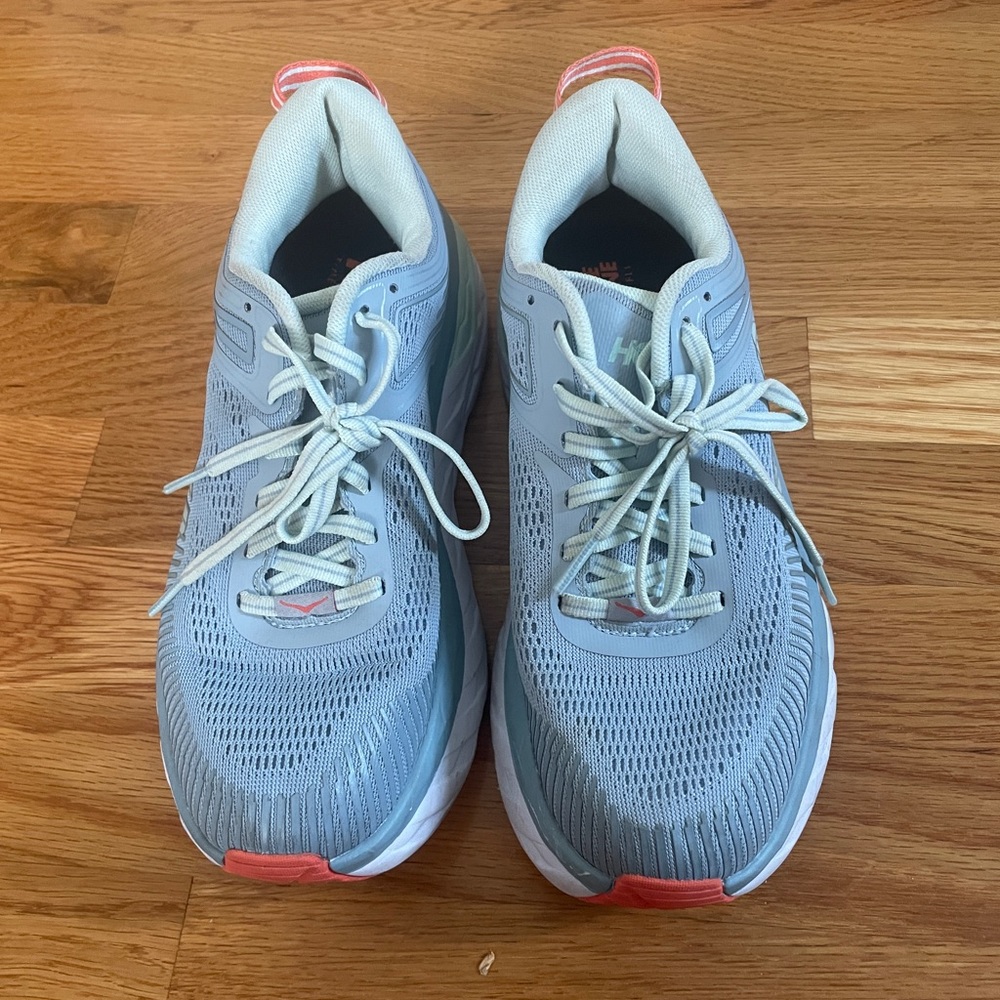 HOKA Women’s Bondi 7 Running Shoes